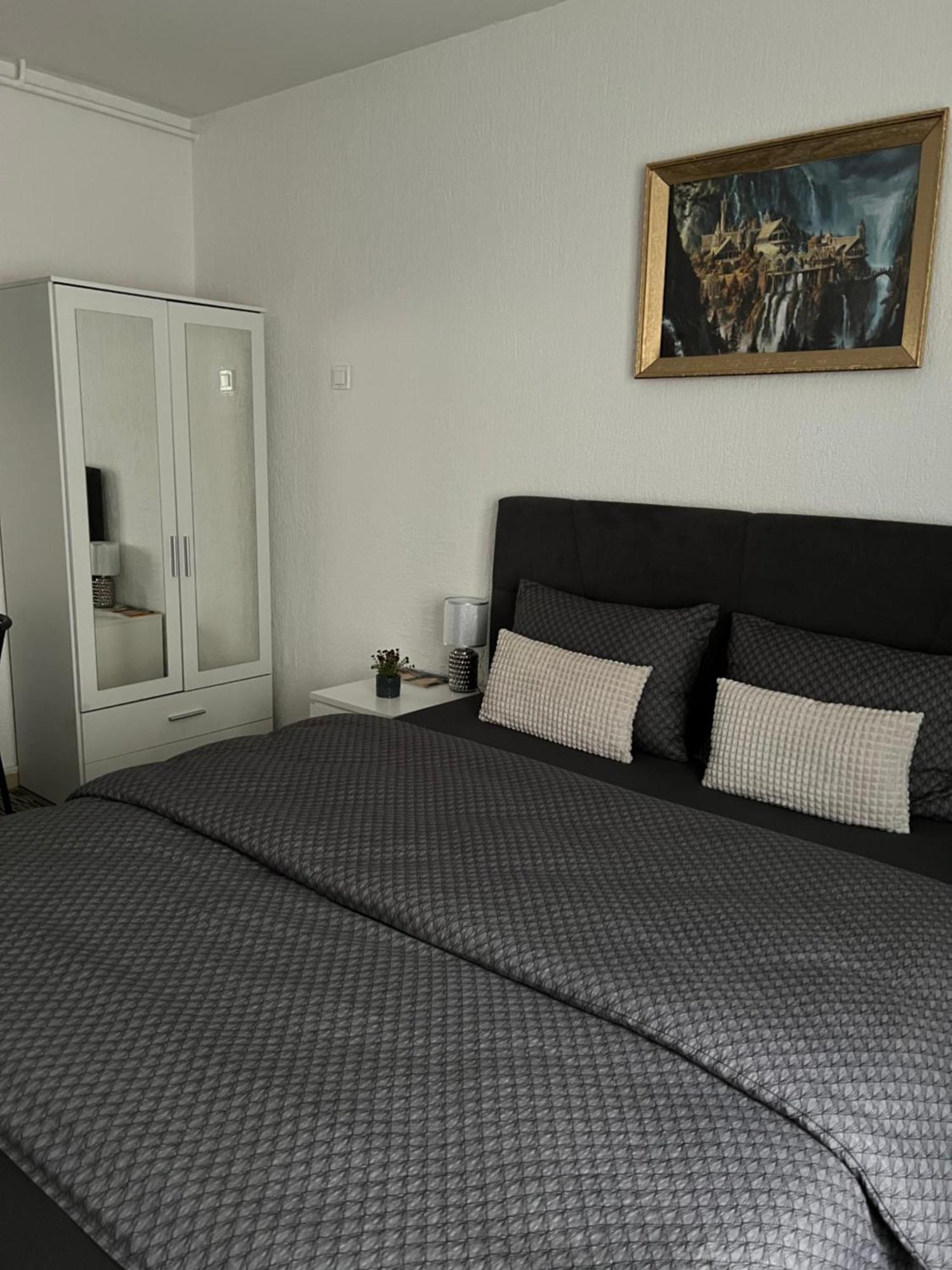 Luxrooms - Hotel Type With Private Jacuzzi Bjelovar Bagian luar foto